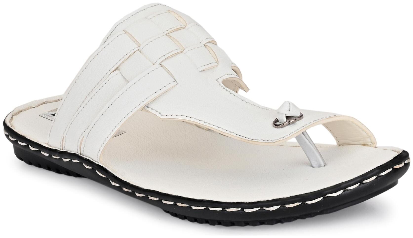 

BUCIK Men White Flip-Flops - 1 Pair