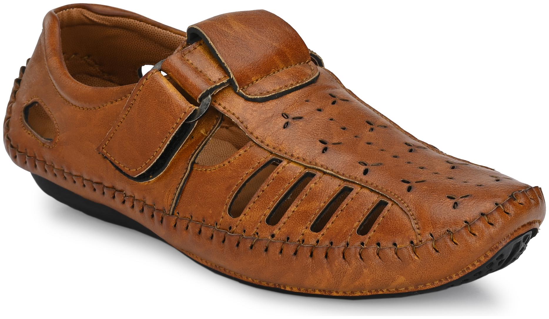 

BUCIK Men Tan Sandals