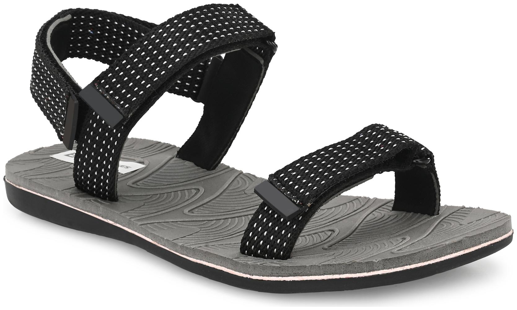 

BUCIK Men Grey Sandals