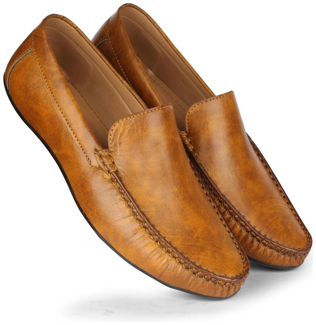 

Calaso Men Tan Loafers