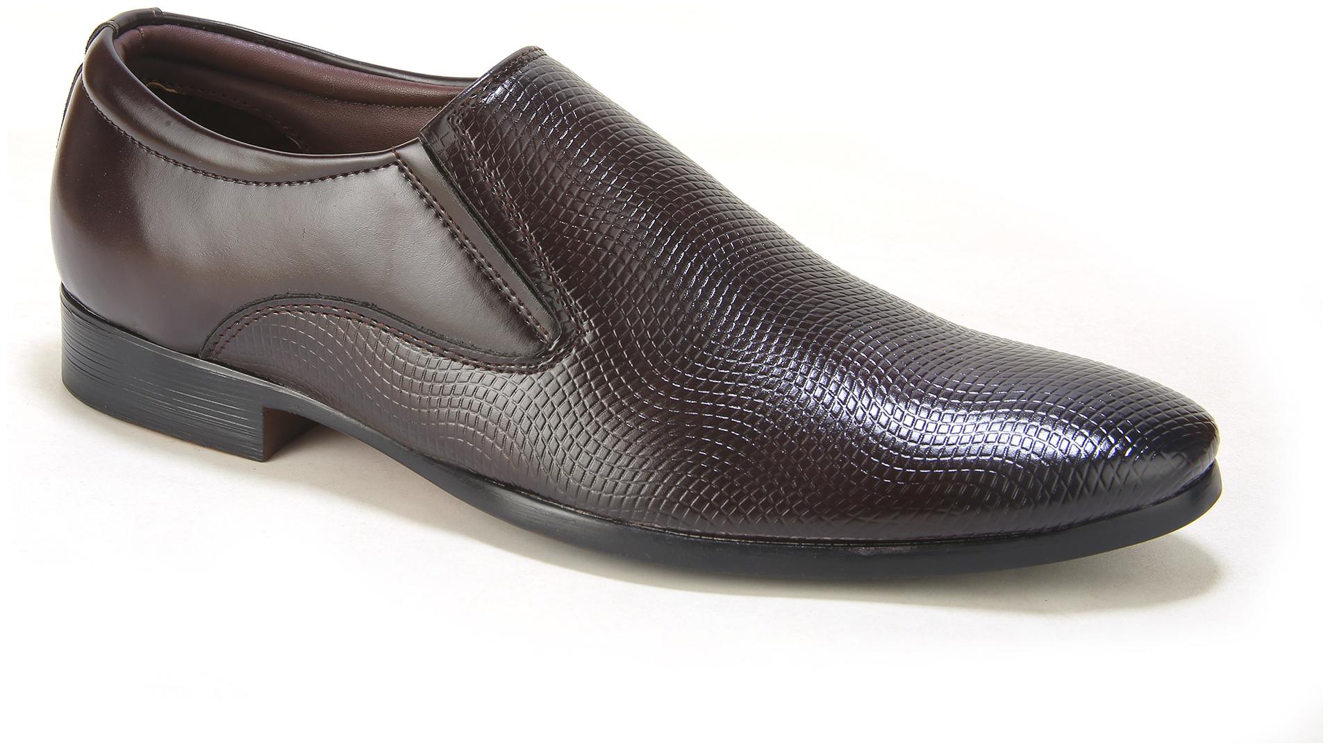 

Caraitalia Men Black Slip-On Formal Shoes