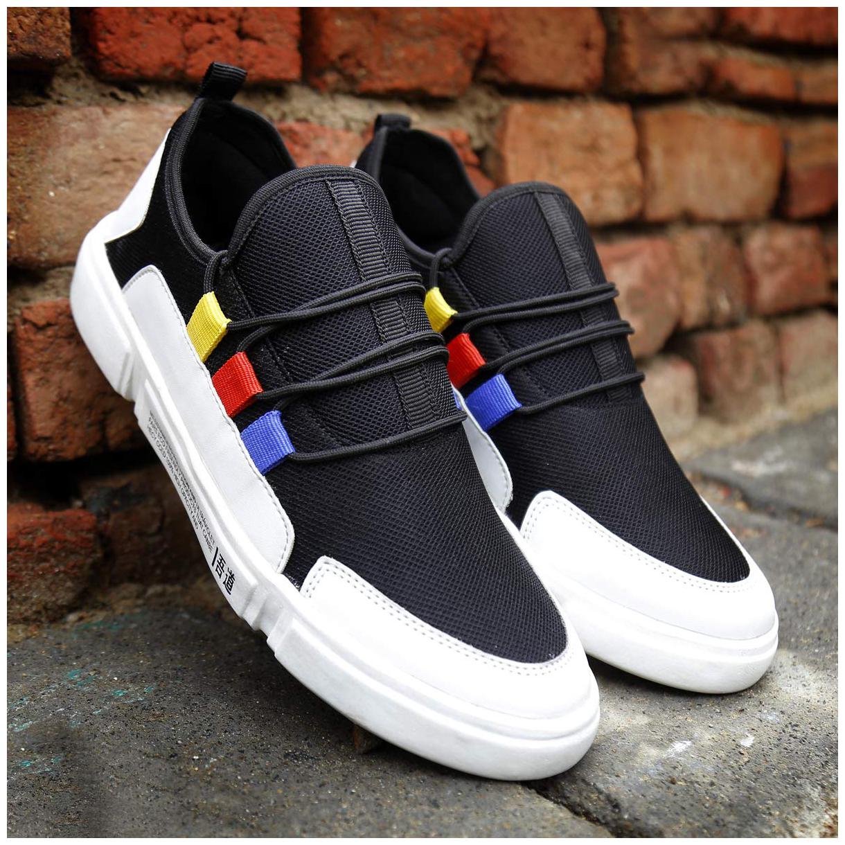 

Casual shoes for men