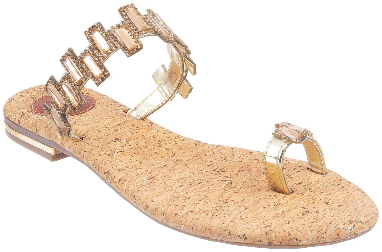 

Catwalk Women Bronze One Toe Flats