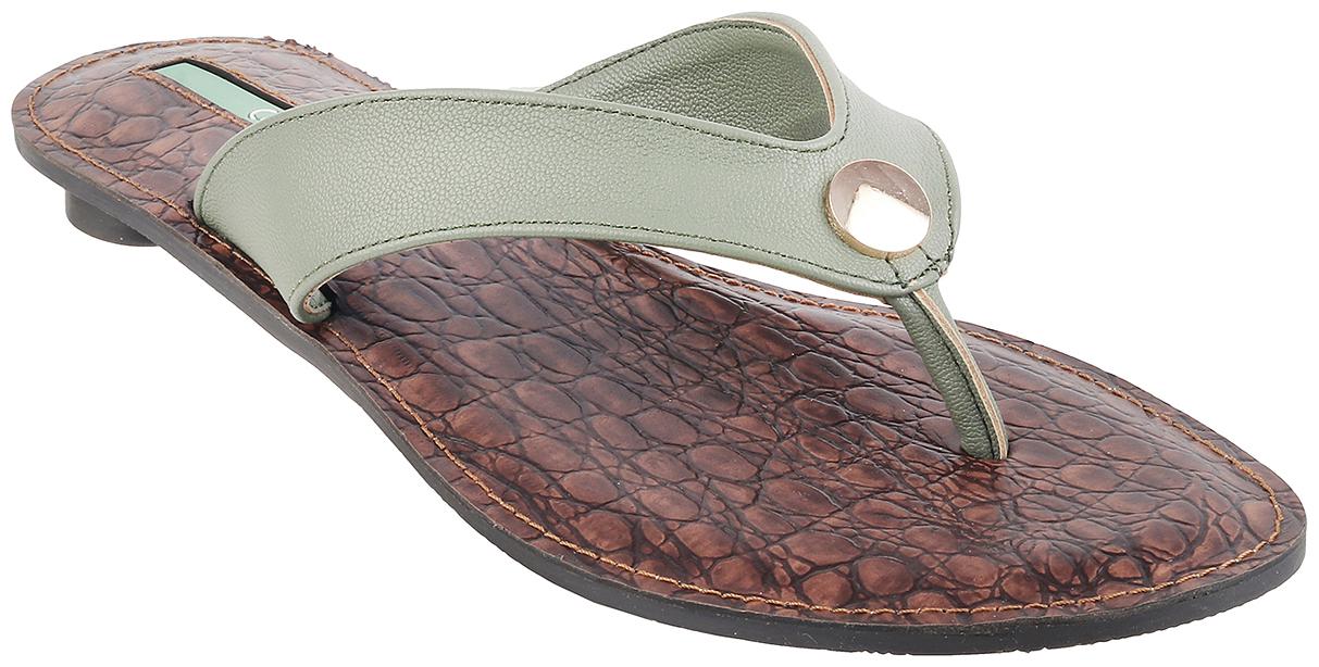 

Catwalk Flats For Women