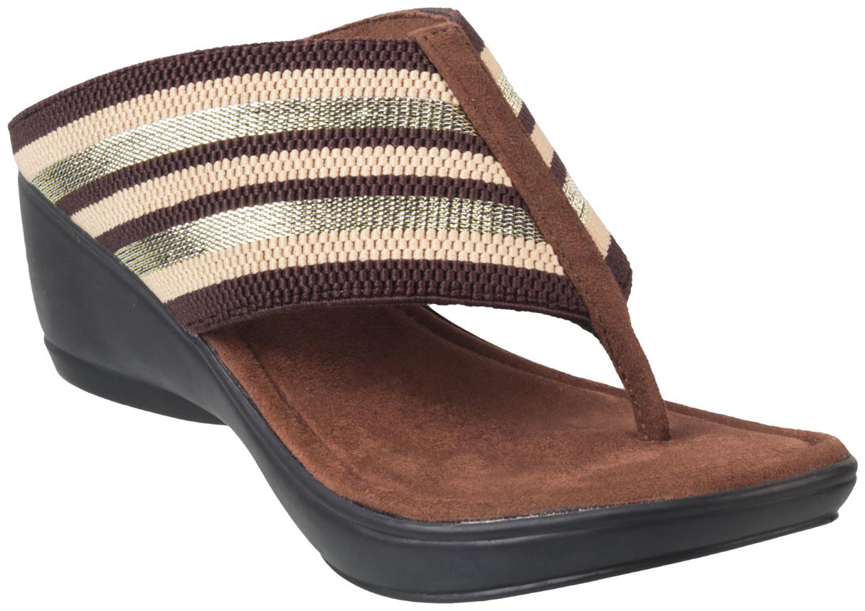 

Catwalk Women Brown Wedges