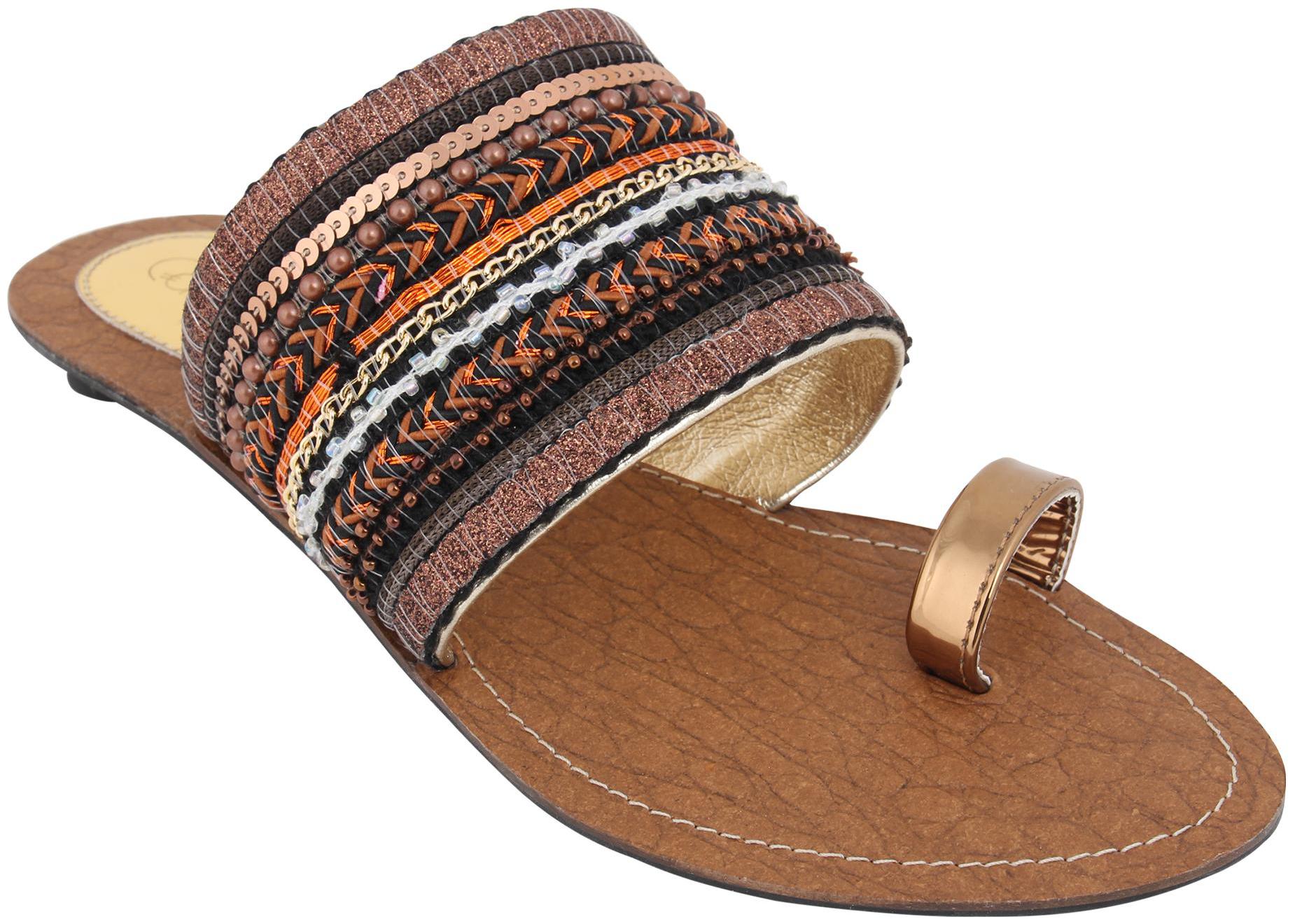 

Catwalk Women Bronze One Toe Flats