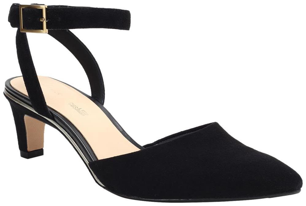 

Clarks Women Black Wedges