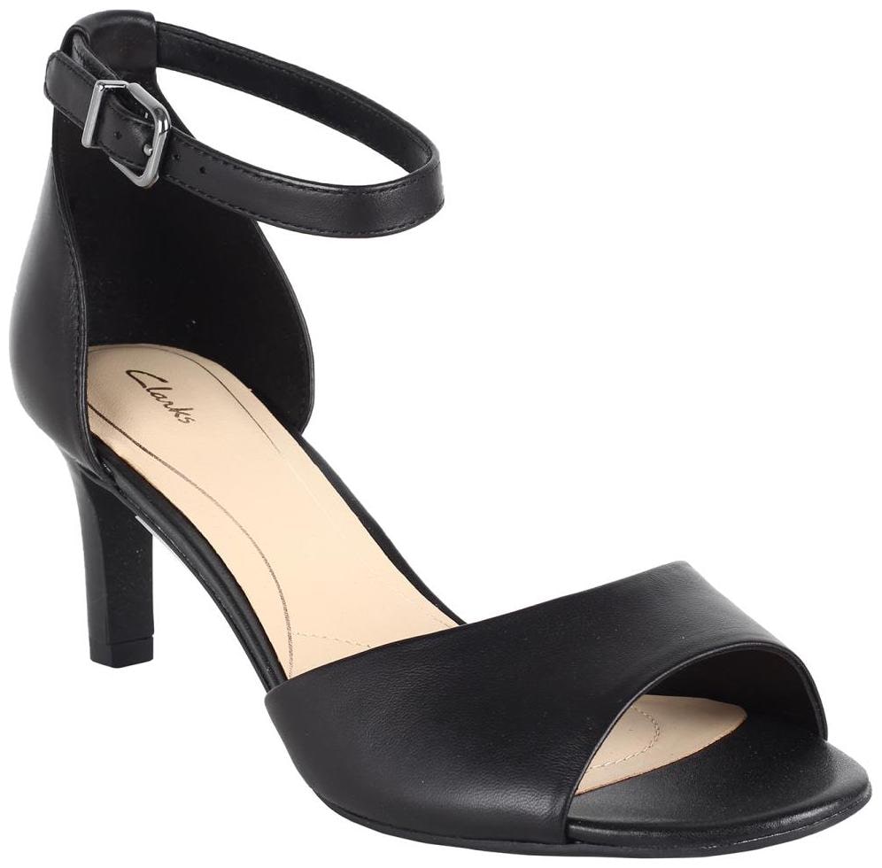 

Clarks Women Black Wedges