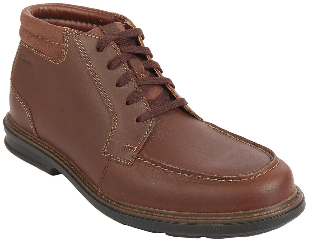 

Clarks Men Brown Ankle Boots - BOOTS - 26145351