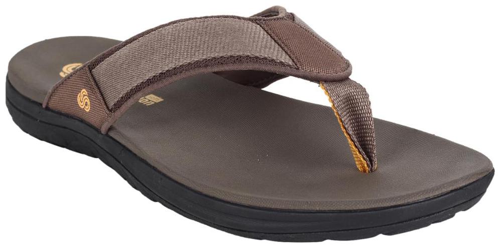 

Clarks Brown Synthetic Slipper