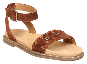 

Clarks Women Tan Sandals