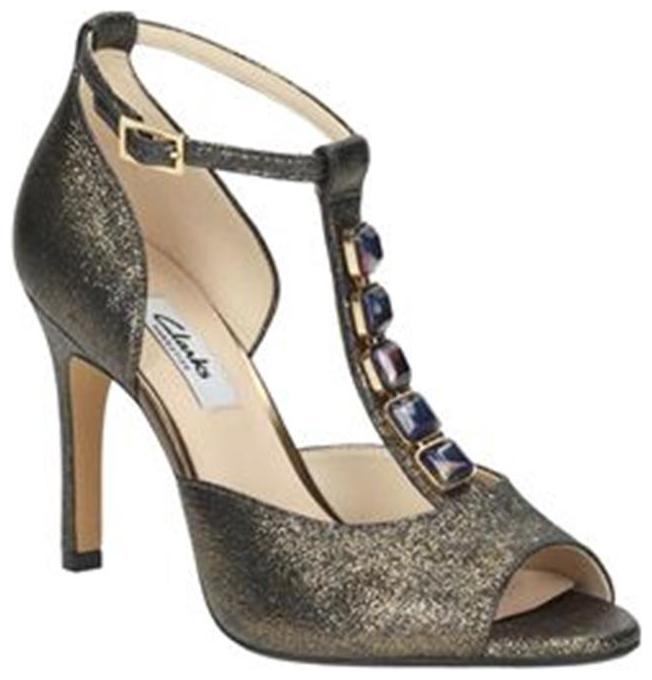 

Clarks Curtain Crush Bronze Metallic Women Heels