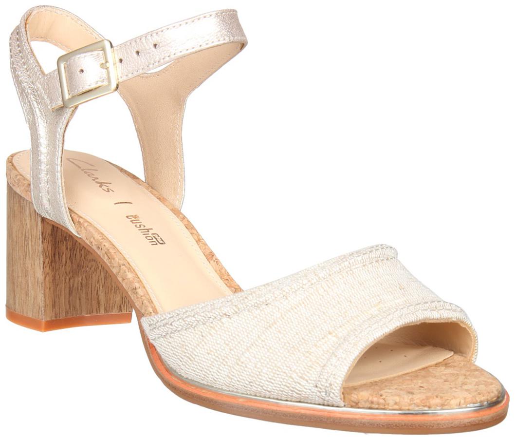 

Clarks Women Beige Sandals