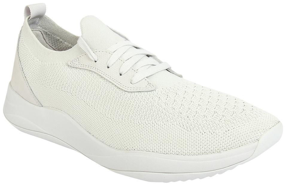 

Clarks Sneakers Men Grey Sneakers