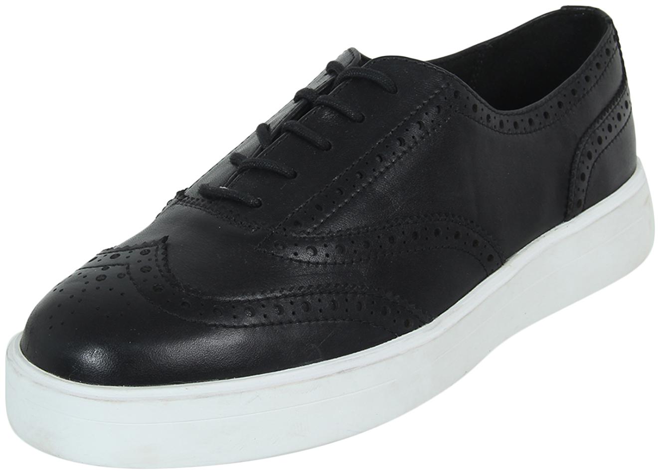 

Clarks Casual Shoes Men Black Sneakers