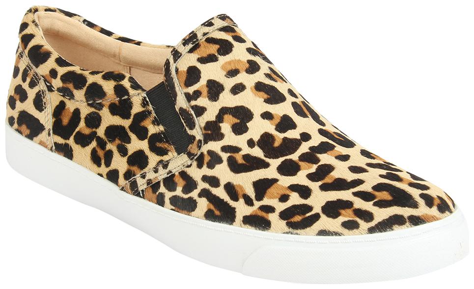

Clarks Women Multi-Color Loafers