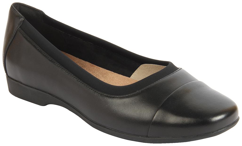 

Clarks Women Black Bellies