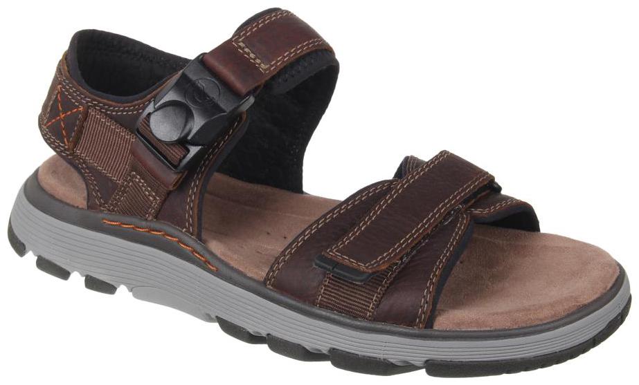 

Clarks Men Tan Sandals