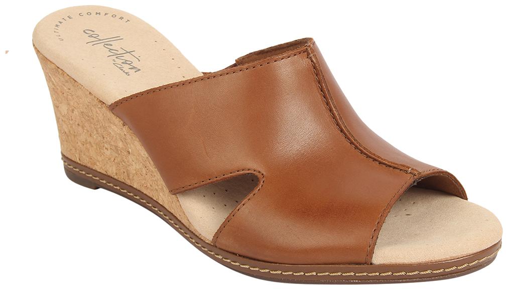 

Clarks Women Tan Heeled Sandals