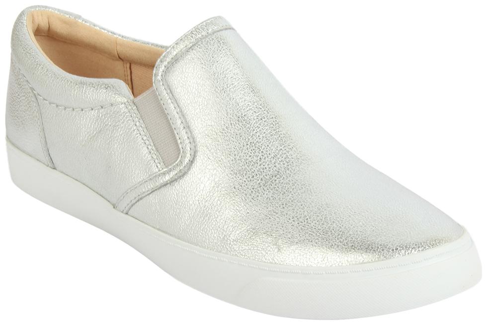

Clarks Women Silver Loafers