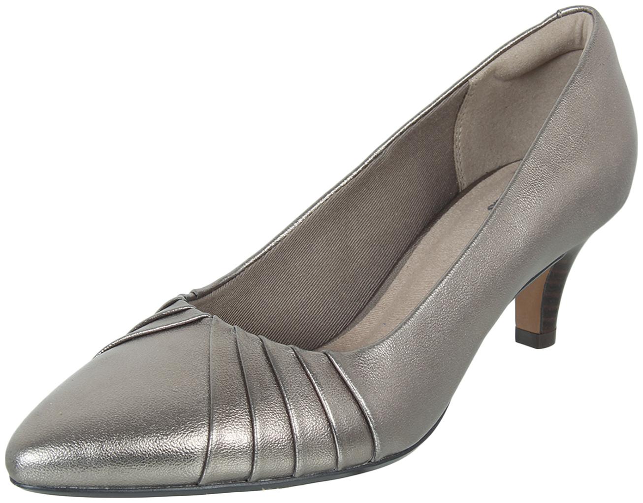 

Clarks Women Grey Pumps