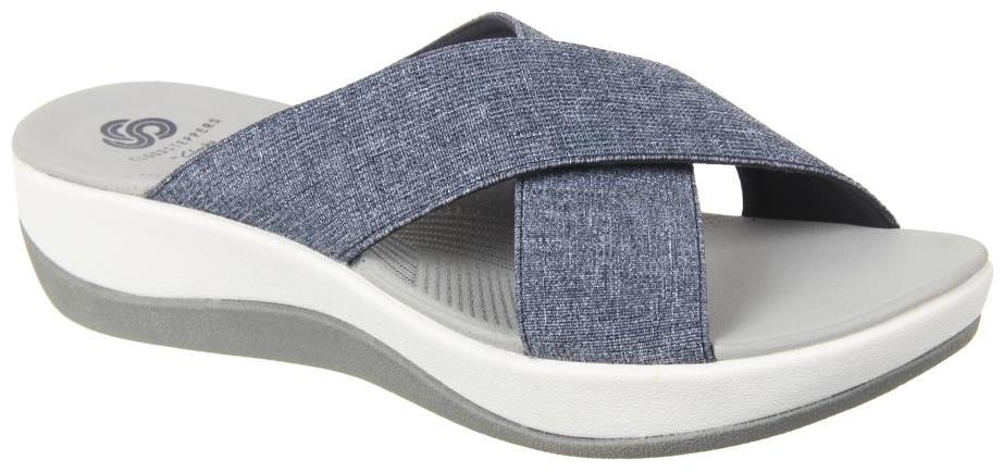 

Clarks Women Navy Blue Sandals