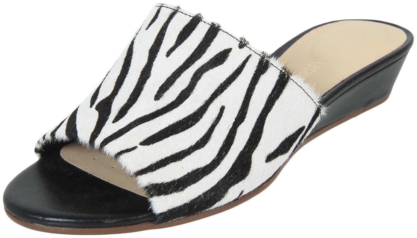 

Clarks Women Black Mules