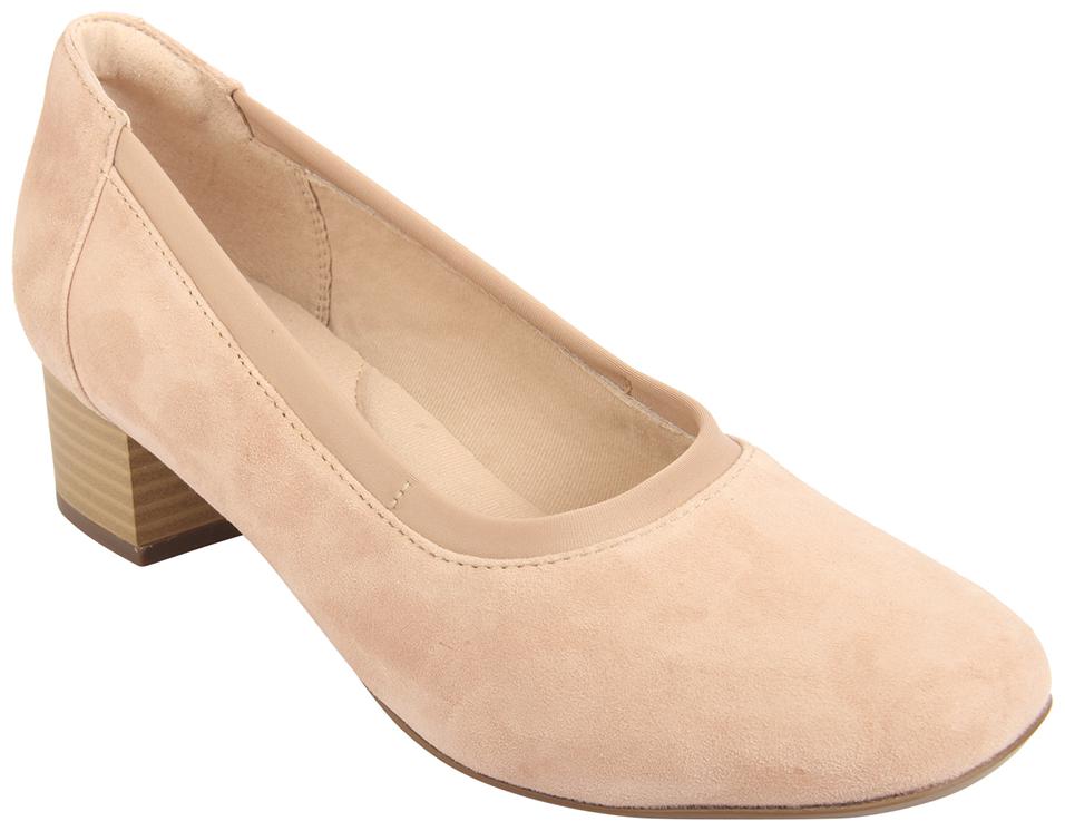 

Clarks Women Brown Heeled Sandals