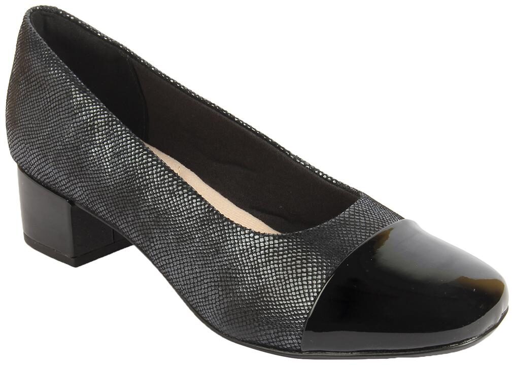 

Clarks Women Black Heeled Sandals