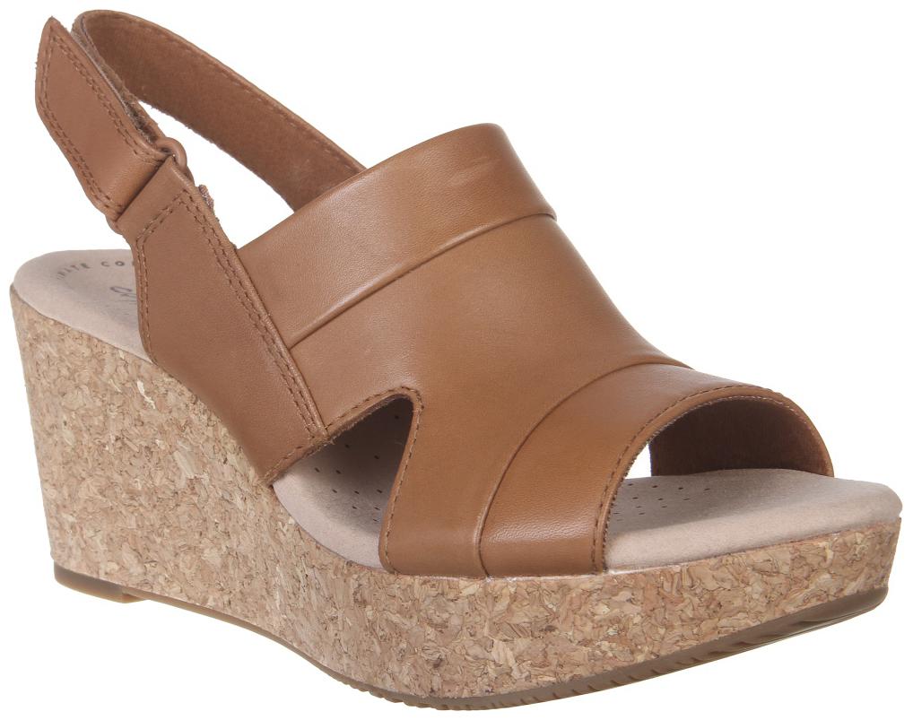

Clarks Women Brown Wedges