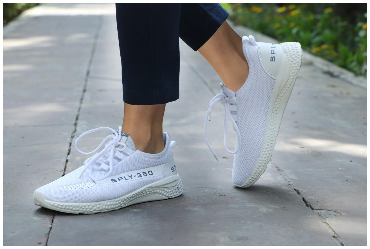 

Clymb Men Running Shoes ( White )