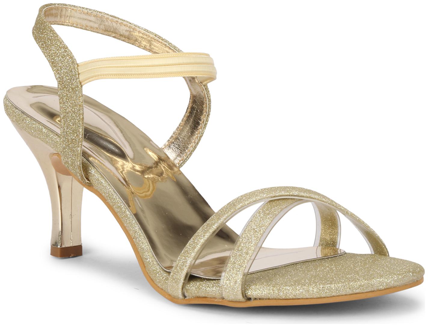 

Commander Women Gold Pumps