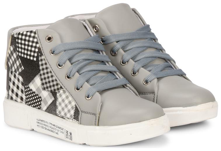 

Commander Women Grey Sneakers