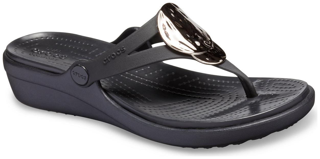 

Crocs Women s black Sanrah Sandals