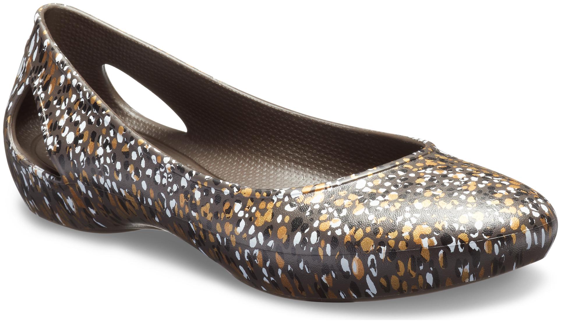 

Crocs Women Brown Laura Graphic Bellies