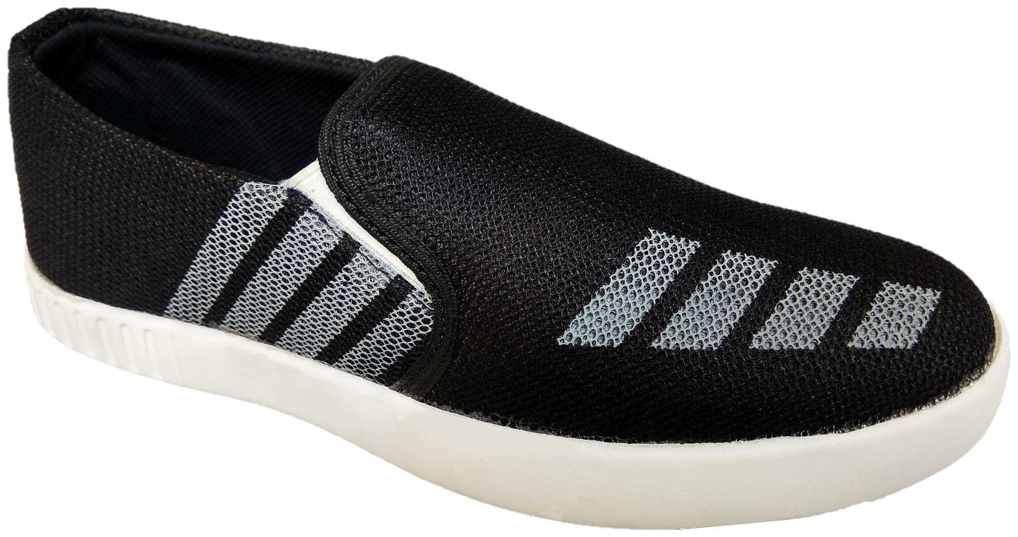 

D T Men Black Loafers