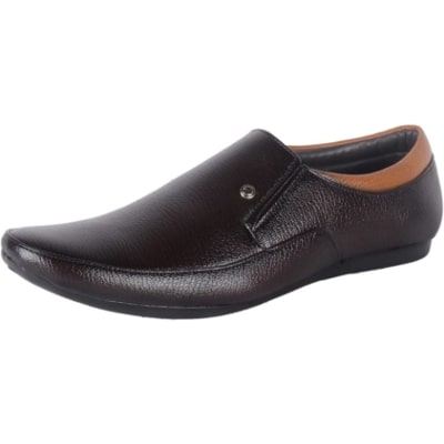 

Dakarr Slip On For Boys Men s