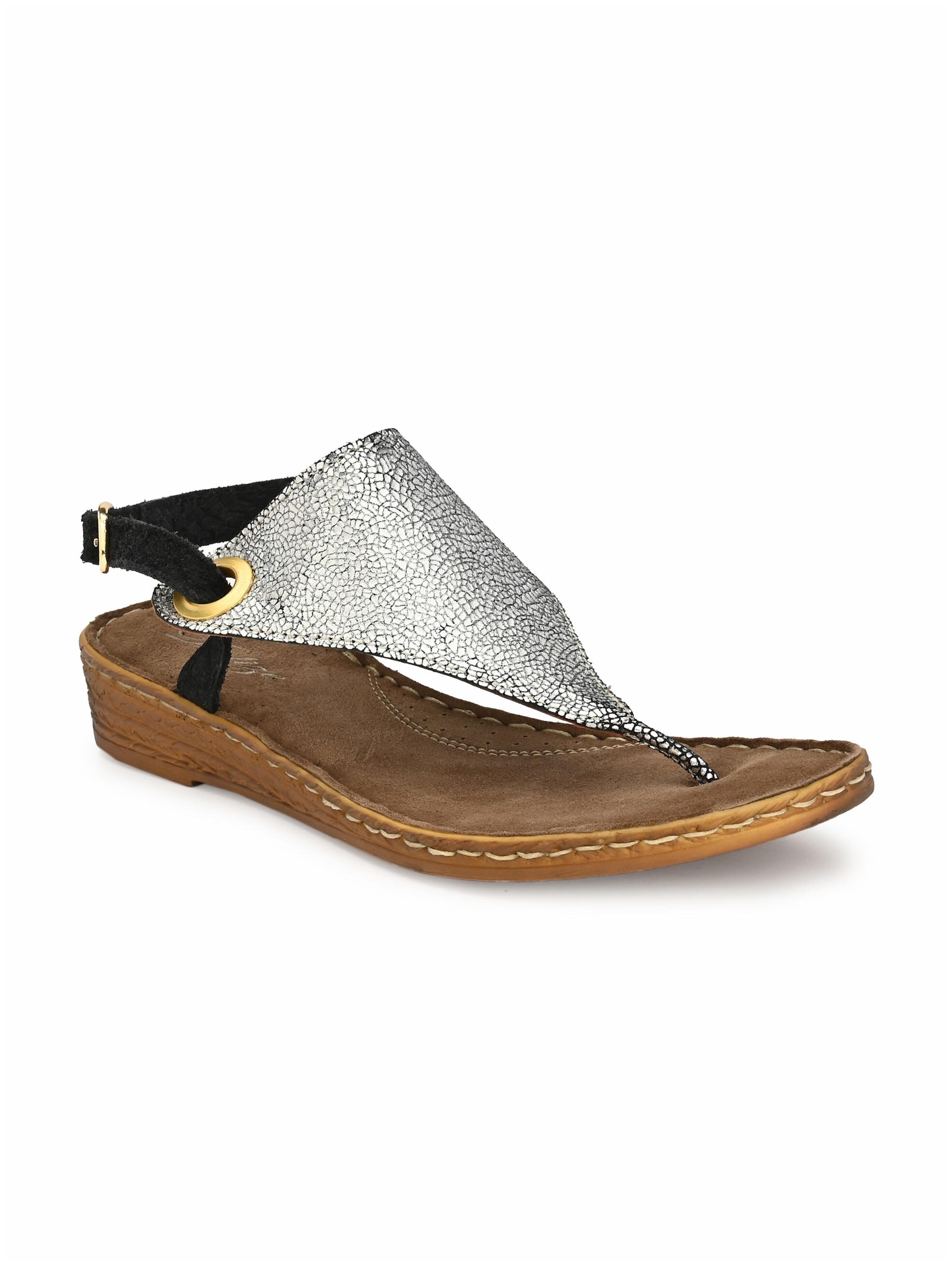 

Delize Leather- Silver And Black Womens Flat Sandals Espadrilles For Women (Silver)
