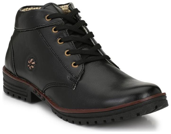 

Derby Kicks Men Black Ankle Boots