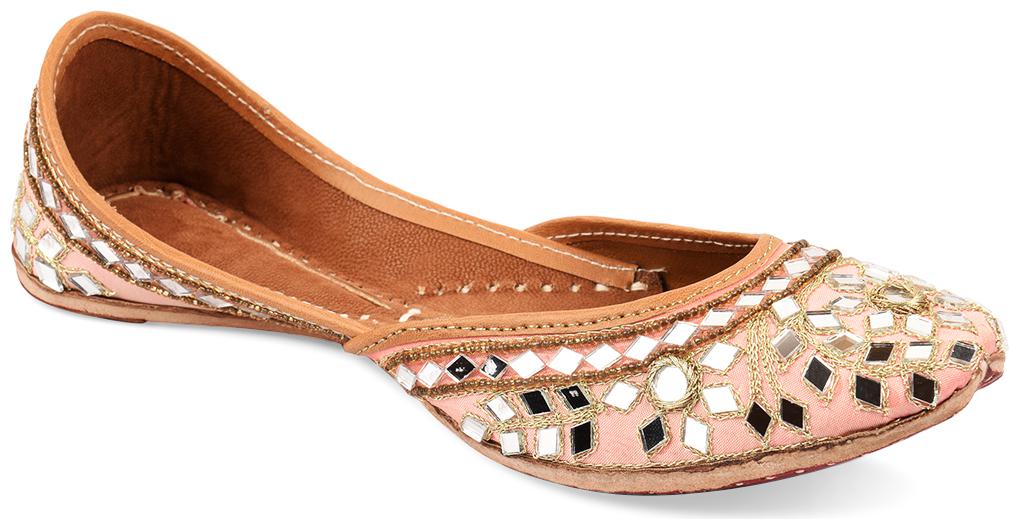 

DESI COLOUR Women Peach Mojaris
