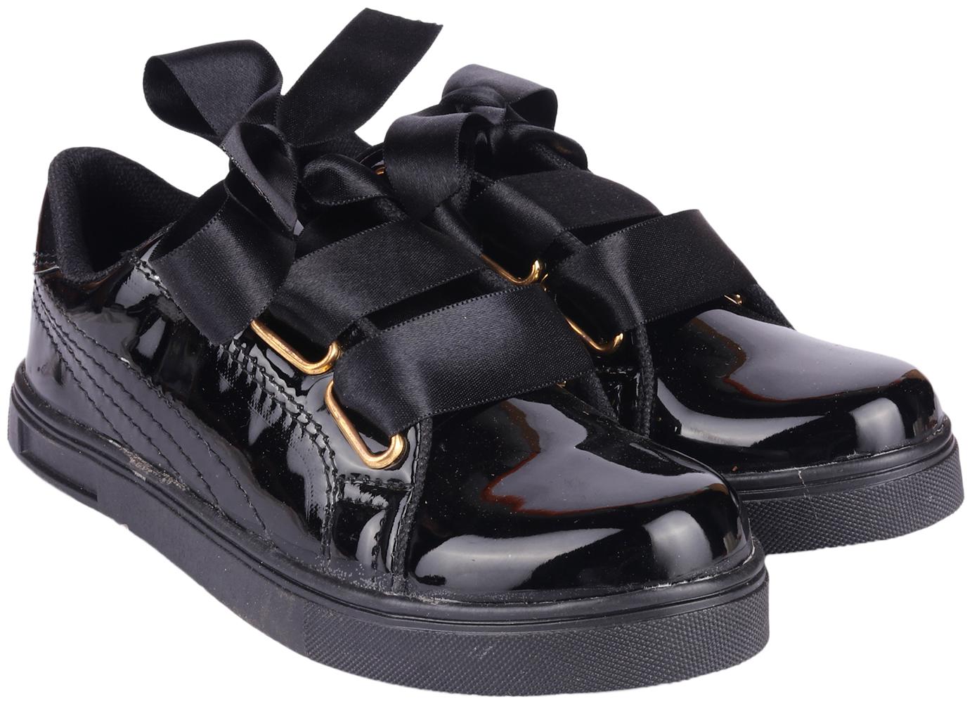 

Do Bhai Women Black Casual Shoes