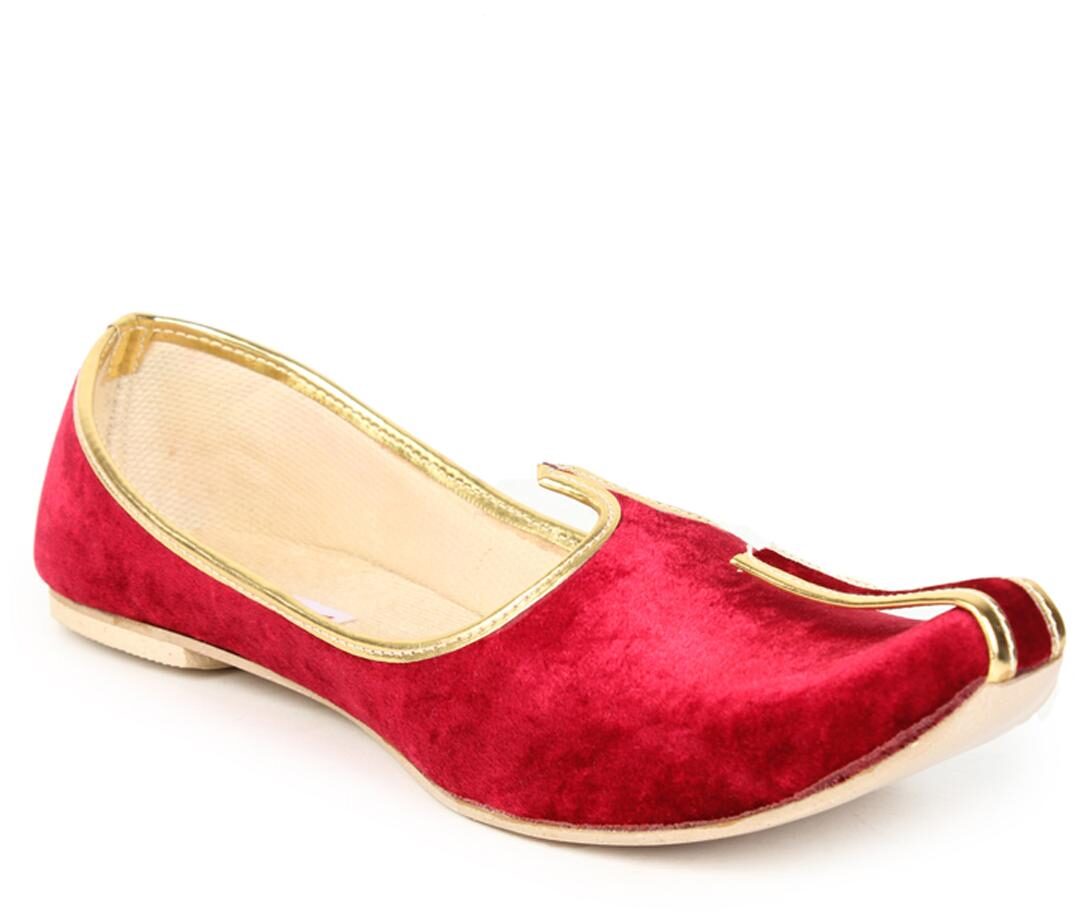 

Do Bhai Red Synthetic Leather Ethnic Jutti (Size-6)