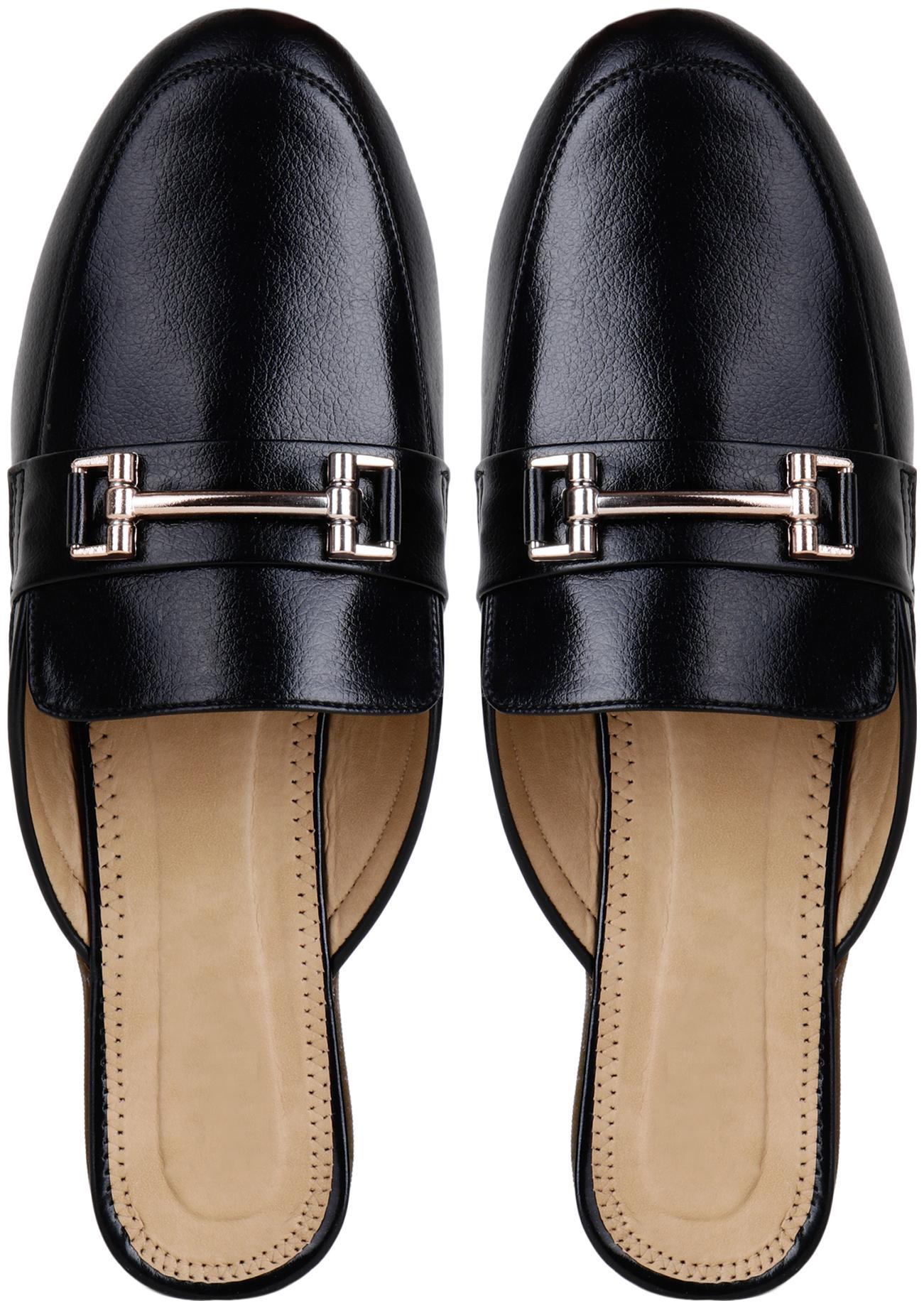 

Do Bhai Women Black One Toe Flats