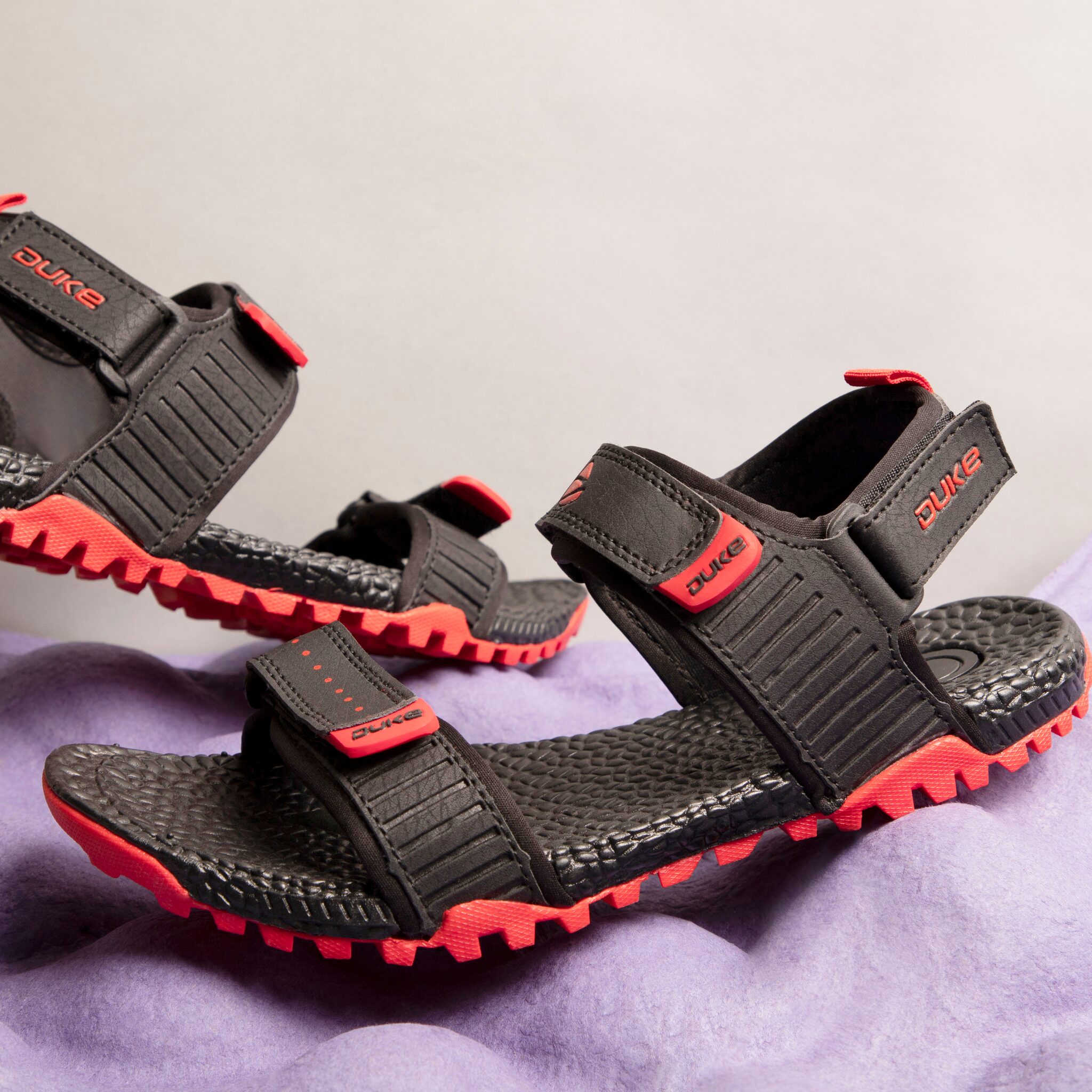 

Duke Men Black Sandals