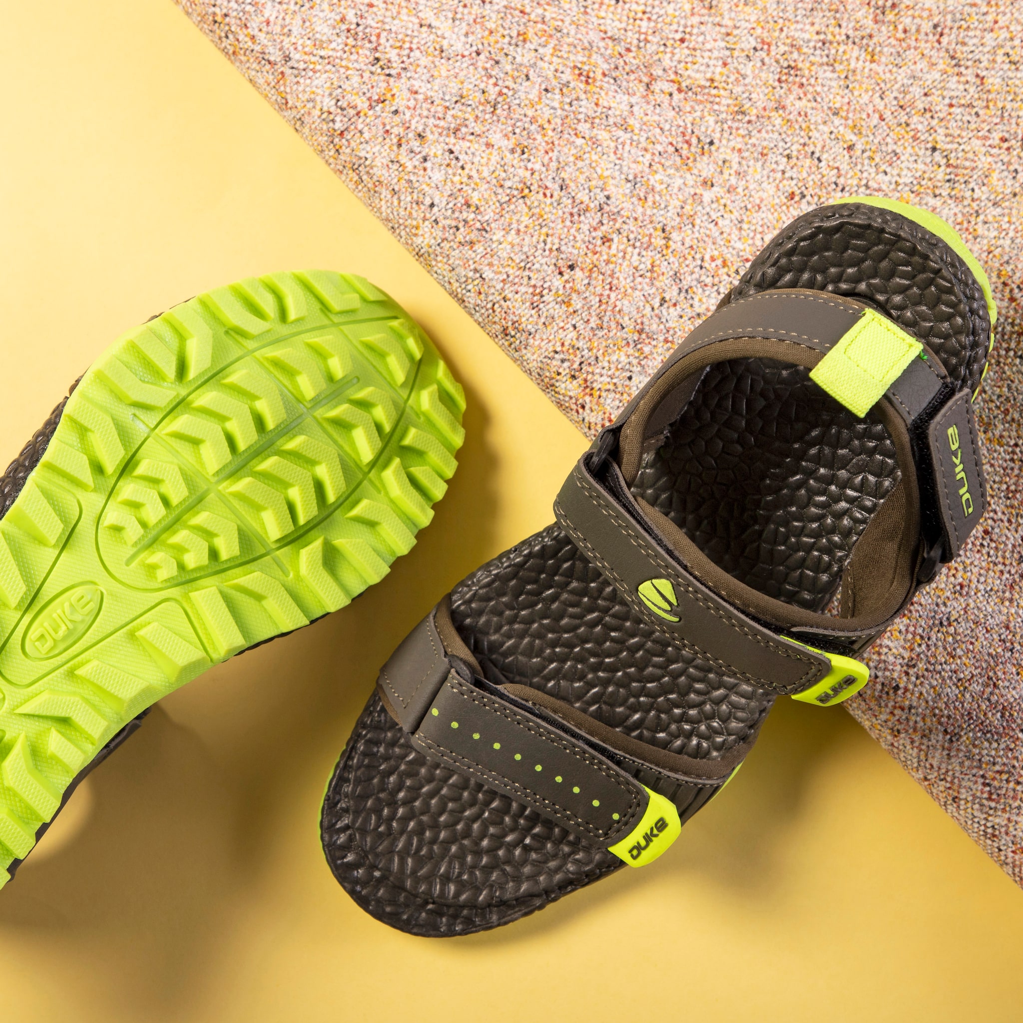 

Duke Men Green Sandals