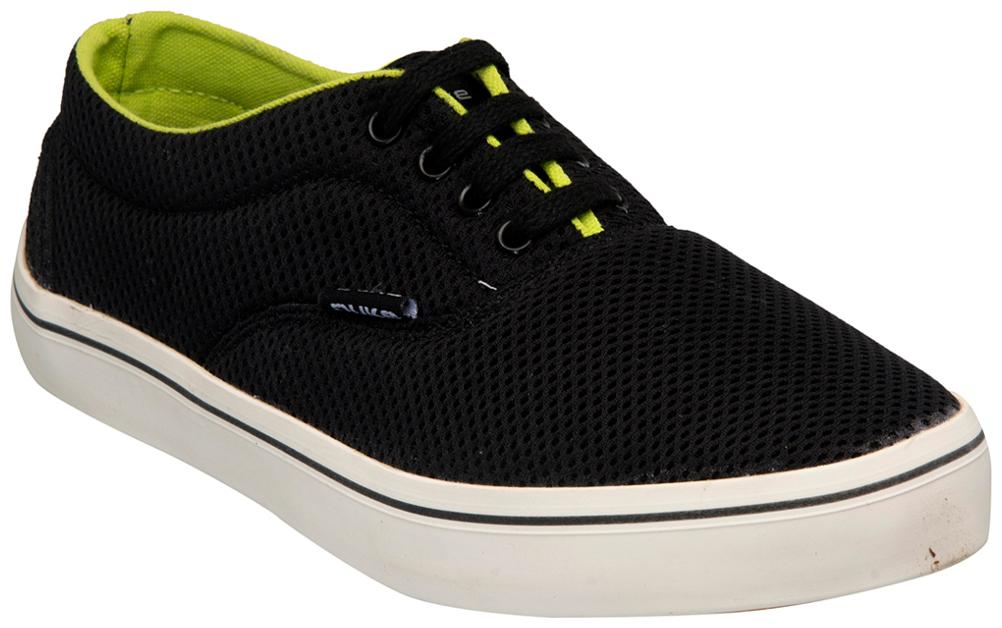 

Duke Men Black Sneakers