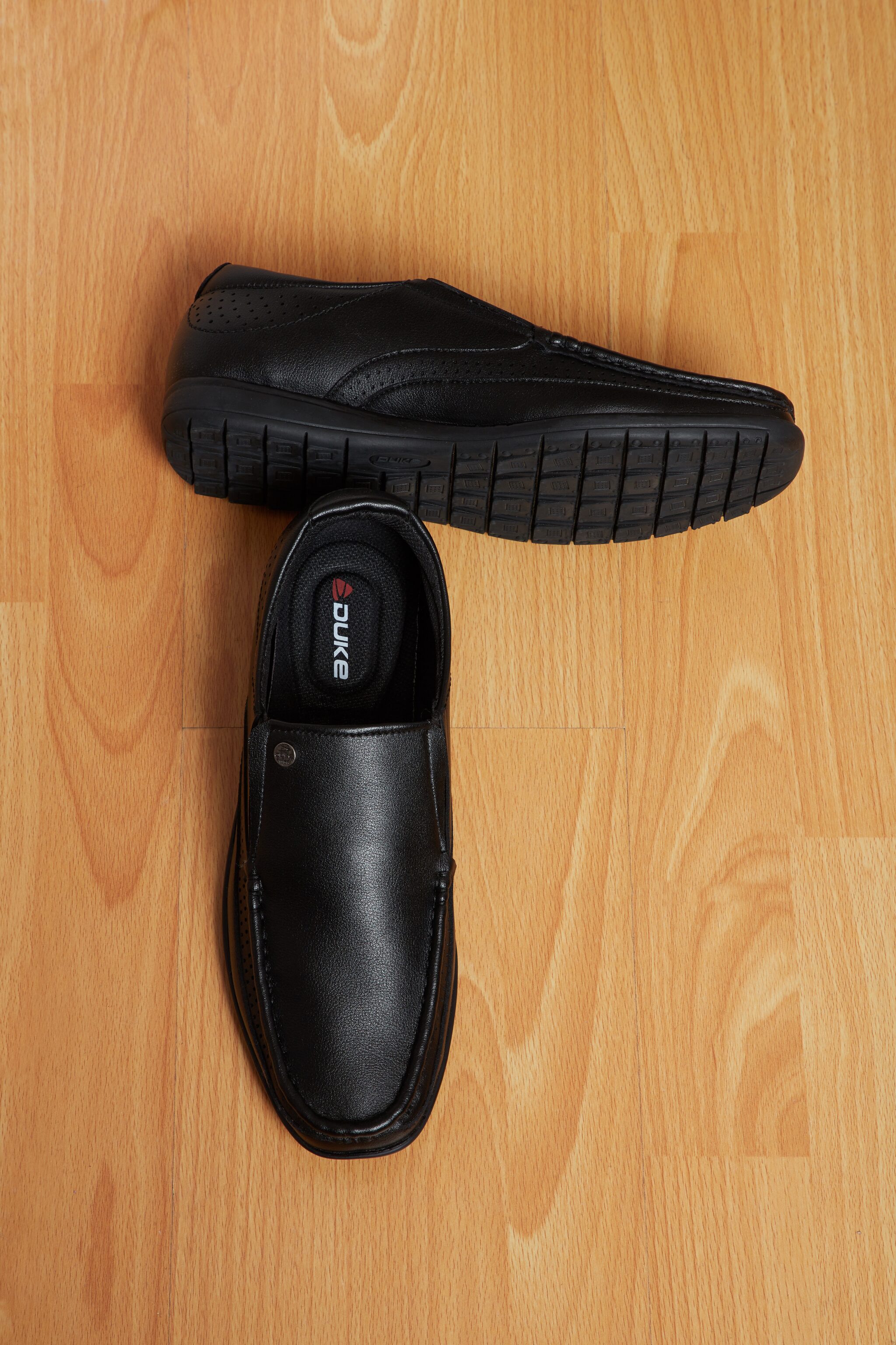 

Duke Men Black Loafers - LOAFERS - FWOL508