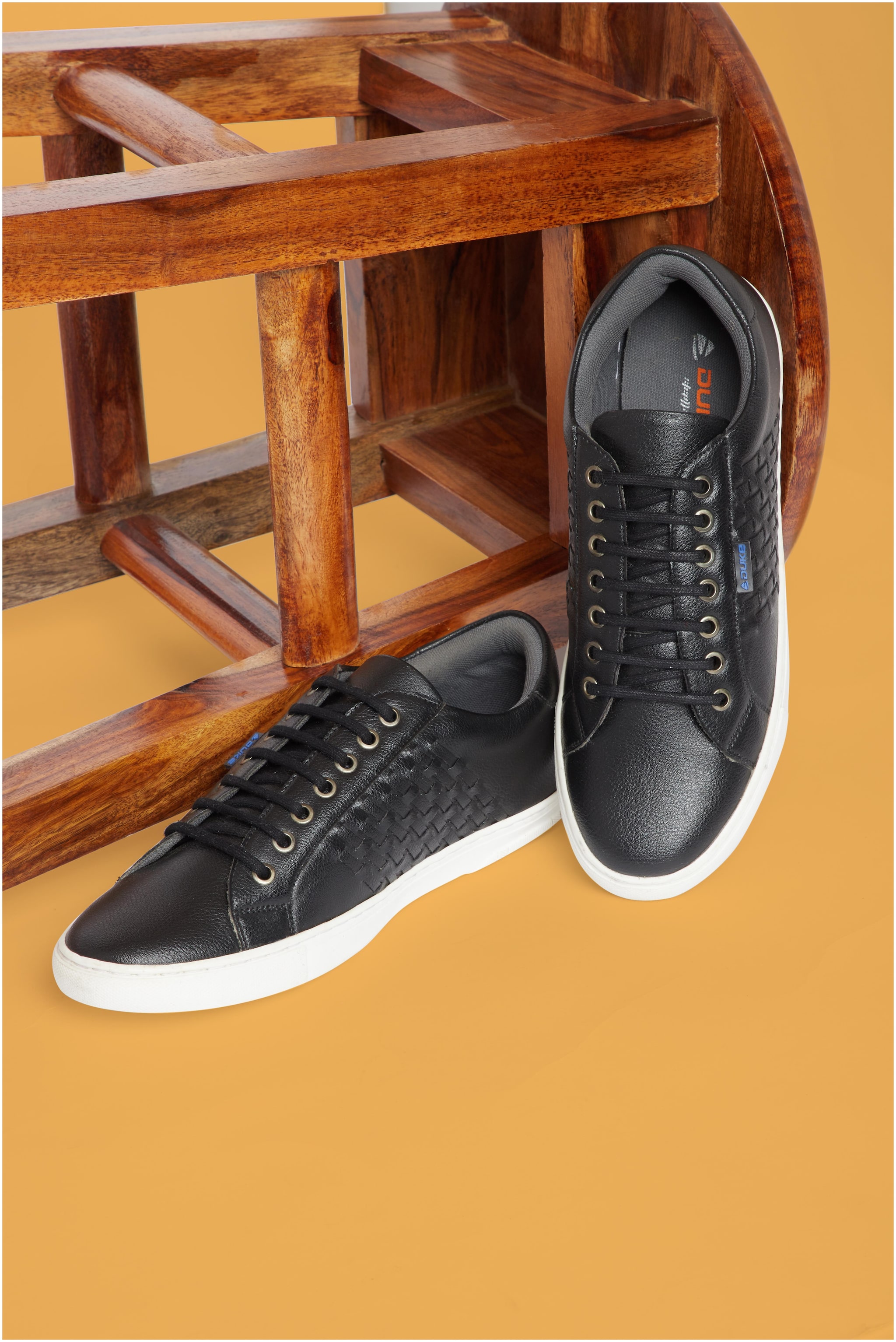

Duke Sneakers Men Black Sneakers