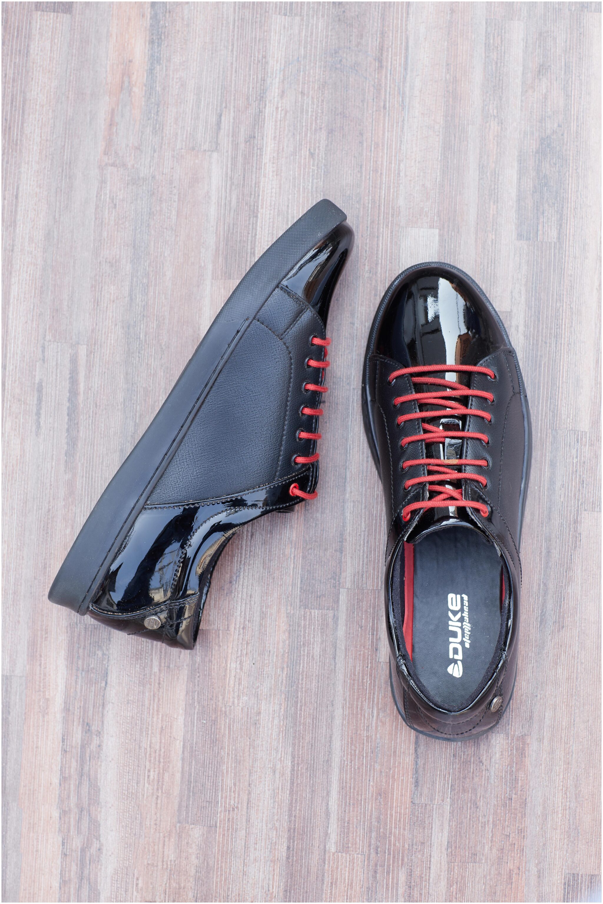 

Duke Sneakers Men Black Sneakers