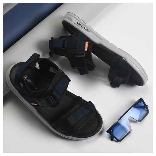 

Duke Men Navy Blue Floaters